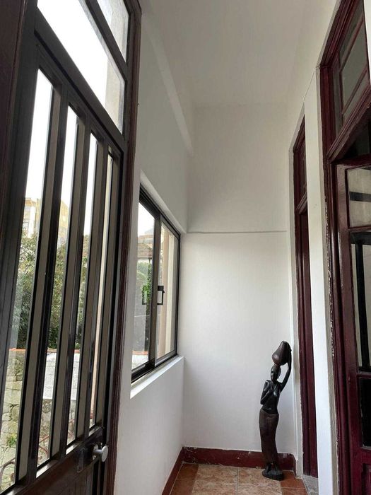 Arrenda-se Apartamento T2 com Jardim – Baixa do Porto