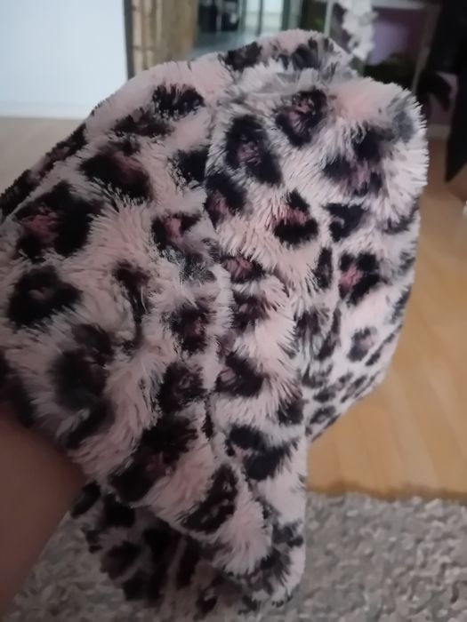 Puszysty miękki ciepły z futerka komin damski młodzieżowy
