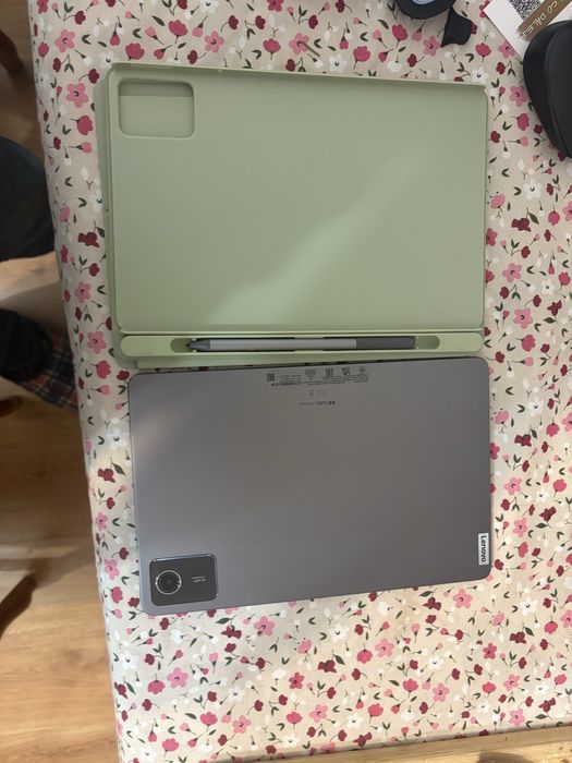 Nowy tablet lenowo tab m11 z etui