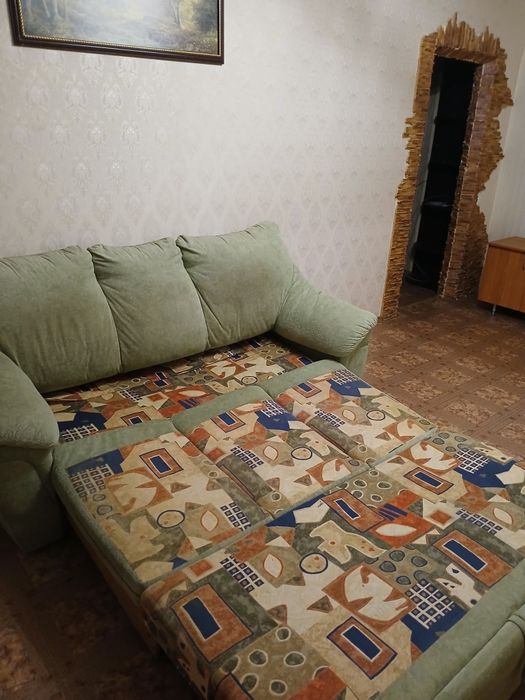 Продам диван в хорошем состоянии