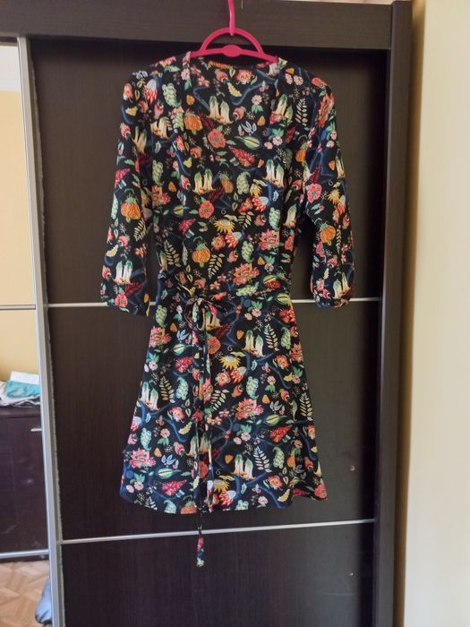 Sukienka S  marki Zara