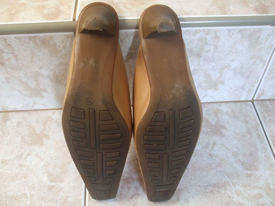 klapki / buty damskie rozmiar 39 Lasocki