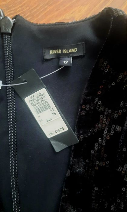 Нова сукня оксамитова в паєтки