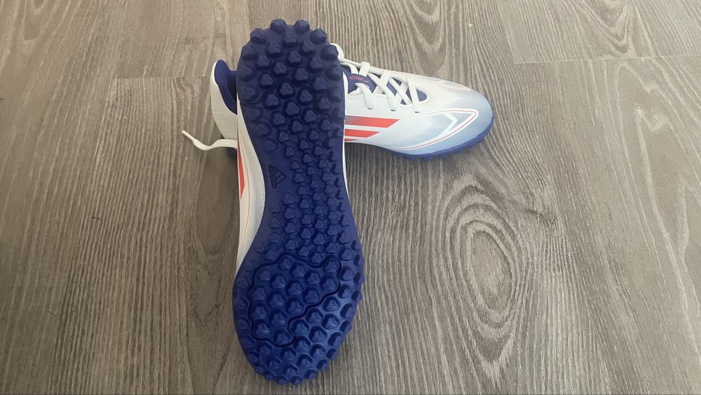 Chuteiras Adidas F50 Club - Novas - Numero 35