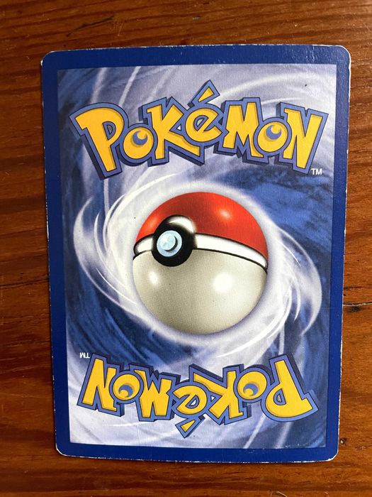 Charizard base set first edition 4/102 pt