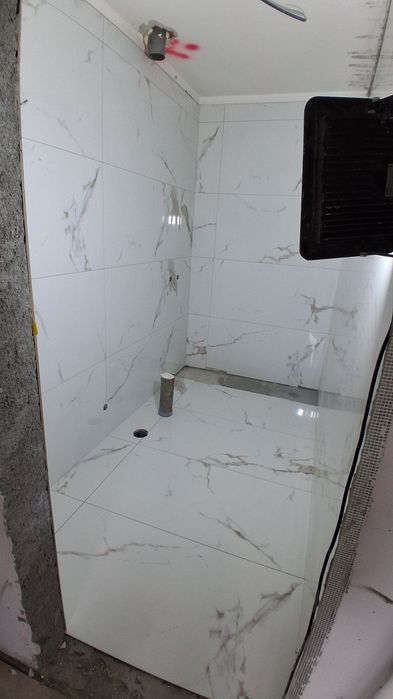 Construções e Remodelações531655635093442561