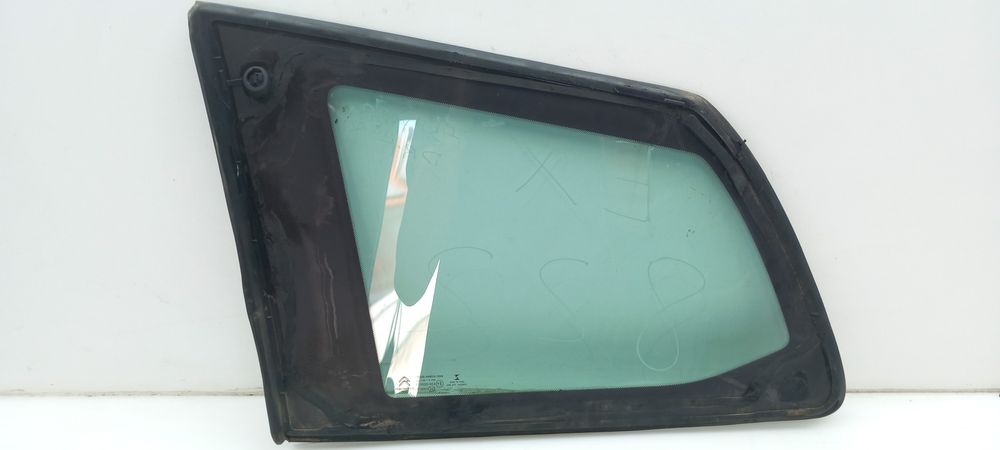 Vidro do painel trás direito CITROËN C4 Grand Picasso II (DA_, DE_)