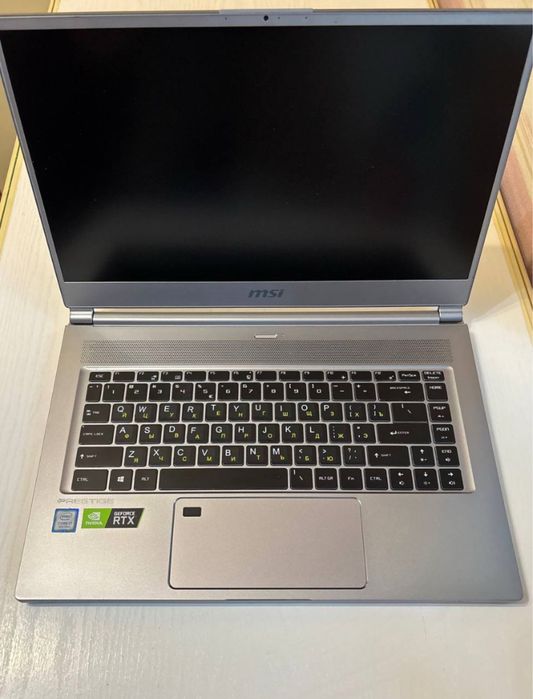 msi prestige 15 - купити ноутбуки MSI - Ціна на OLX.ua