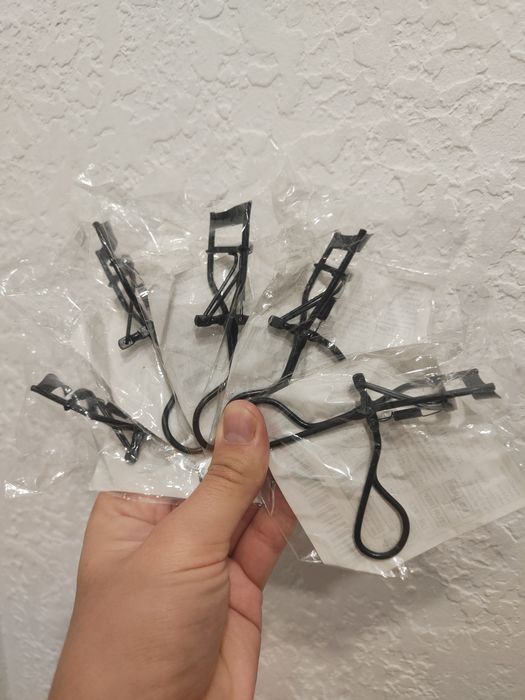 Пучкові вії для нарощування вдома