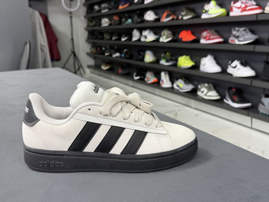 Оригінал 100% Кросівки Adidas Grand Court Alpha 00S  (26,5см,28см,29см,30см)