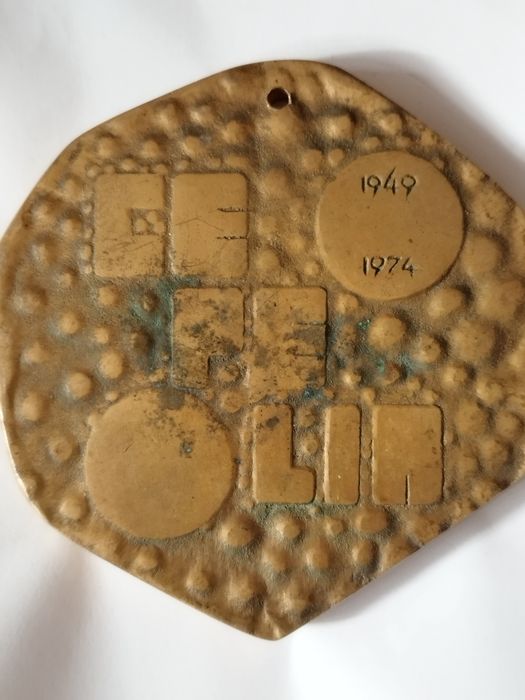 Sprzedam kolekcjonerski medal PRL