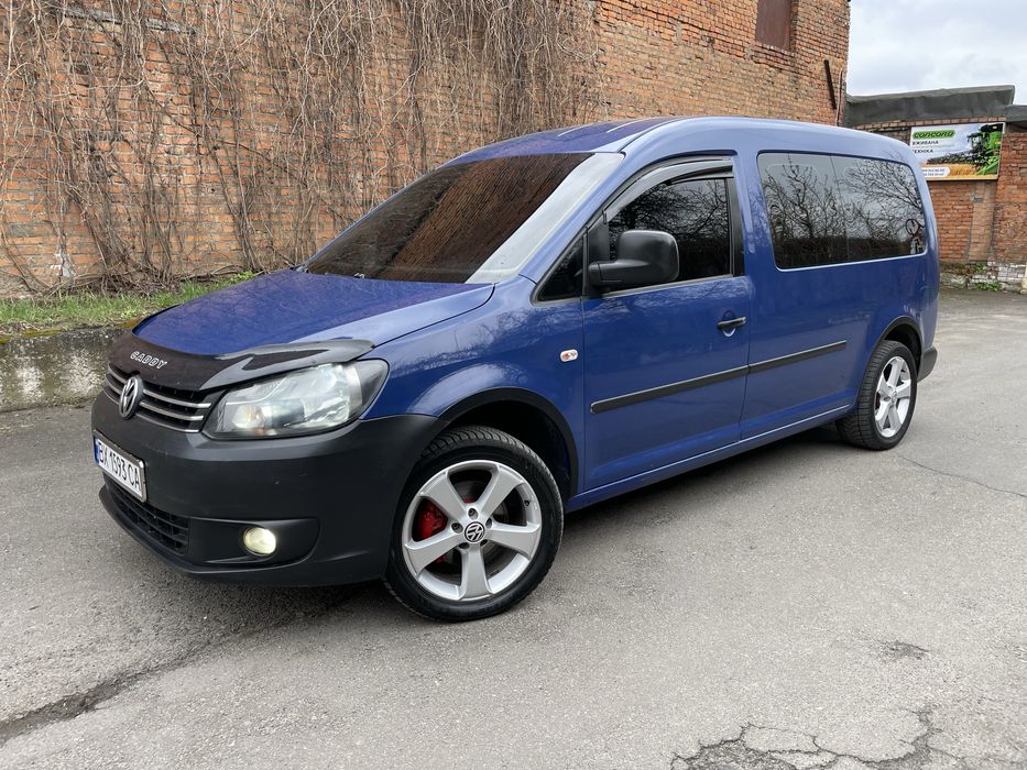 Vw Caddy 1.6 2011 довга база