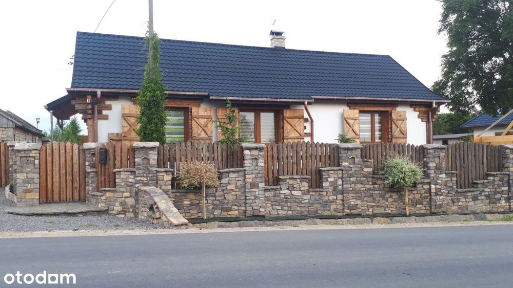 Dom jednorodzinny jeziorko piec chlebowy sad