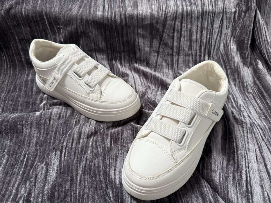 Buty sportowe Capplar 38