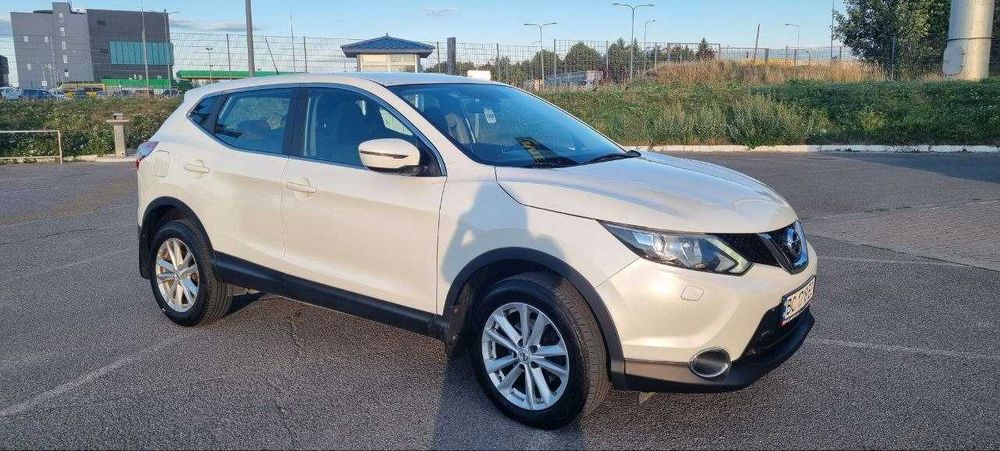 Nissan Qashqai 2015  білий перламутр