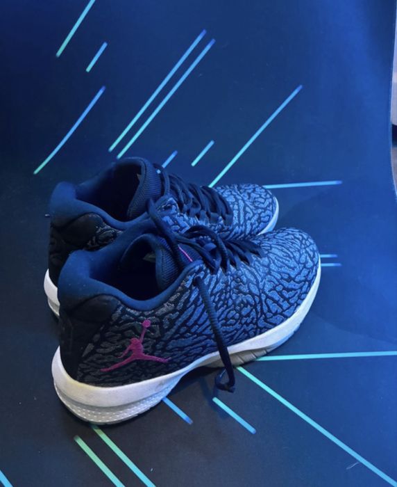 Jordan 38,5 Originais