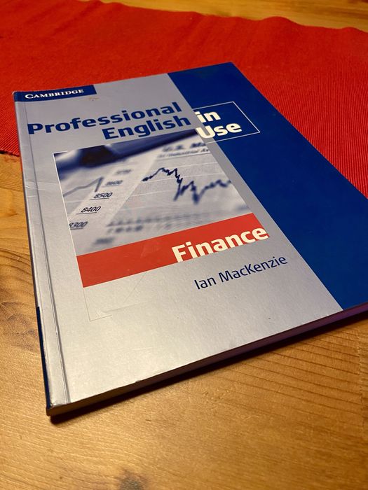 „Professional English in Use. Finance”, Ian MacKenzie