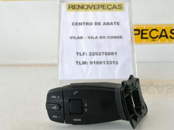 Comando do rádio SEAT Ibiza IV (6J5, 6P1)