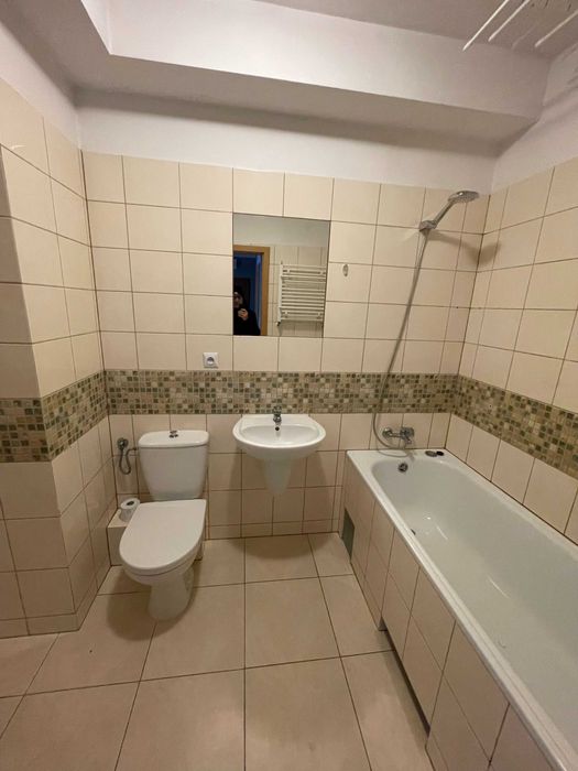 Oddam Za Darmo Umywalkę, Wannę, Wc, Panele Podłogowe