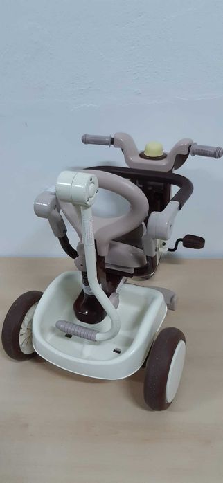 Triciclo evolutivo IIMO - Crianças dos 10 aos 36 meses