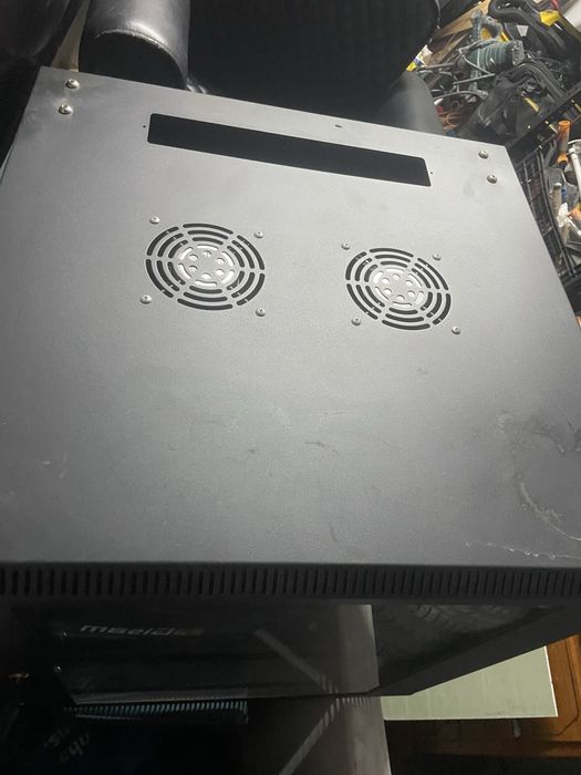 Armário bastidor de parede  600x600x640 mm