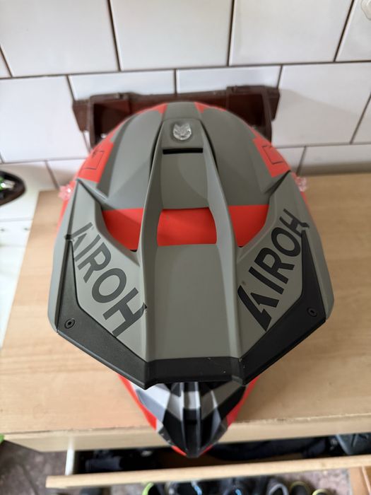 Kask AIROH TWIST 3 DIZZY ORANGE FLUO MATT pomarańczowy fluo szary rozmiar L