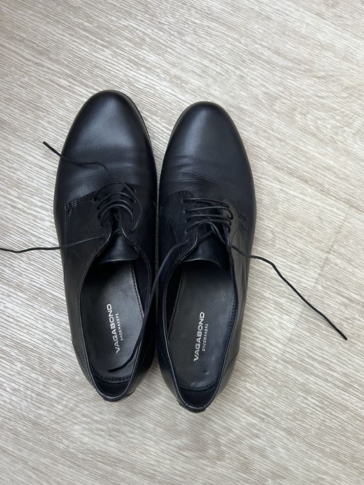 Кожаные женские туфли Vagabond