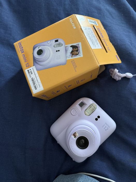 Instax mini 12 новий