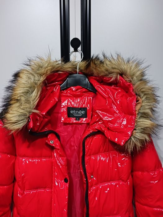 Czerwona lakierowana kurtka zimowa rozm. L