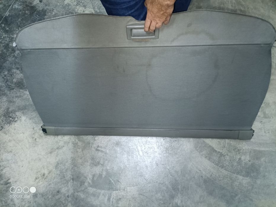 Cortina / tampa / chapeleira Renault