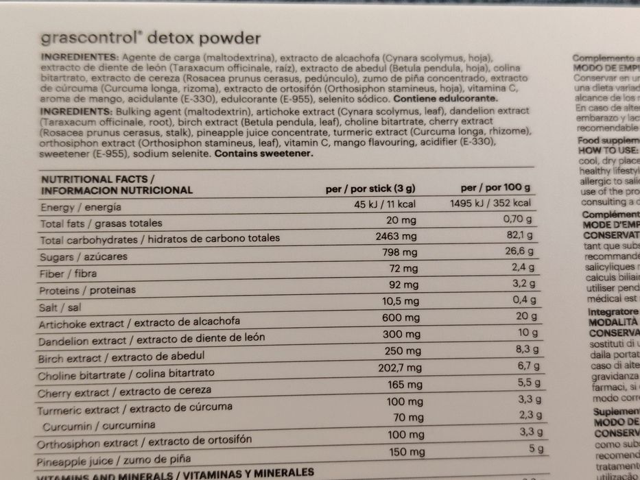 Embalagem com 20+4  sticks 3g/ grascontrol detox  powdwer