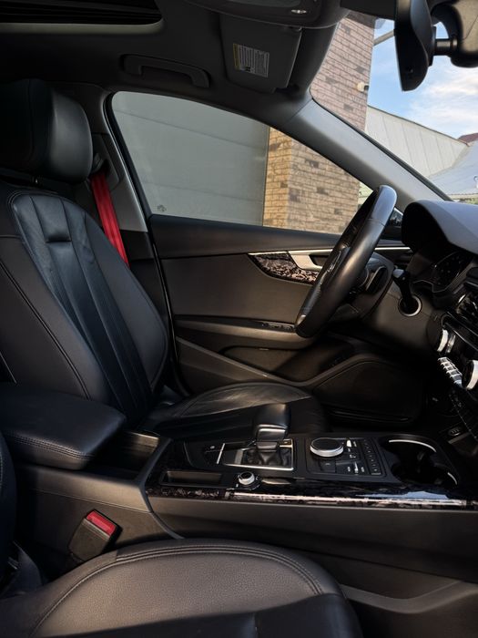 Audi A4 b9 2019р