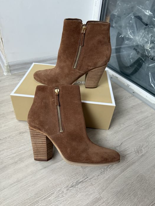 ботильйони Michael Kors