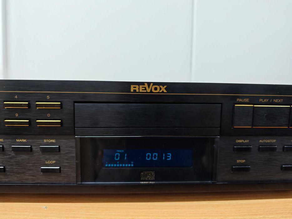 Odtwarzacz CD Revox B 226 S