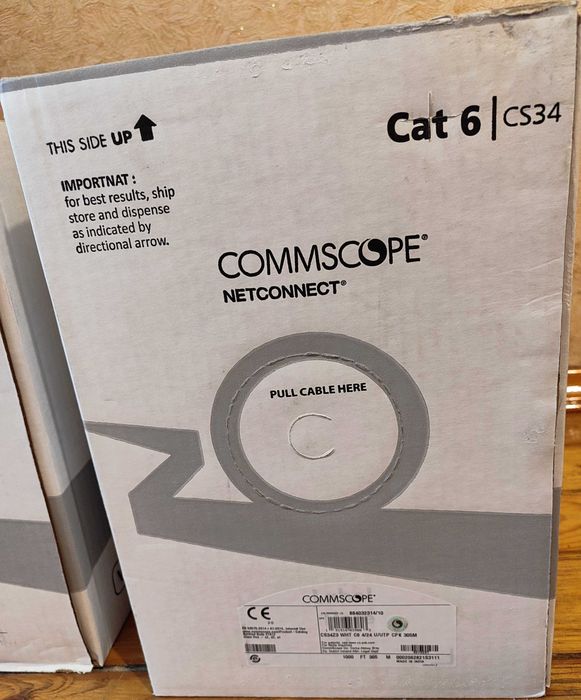 Вита пара CommScope Cat.6 U/UTP LSZH мідний кабель 305 м