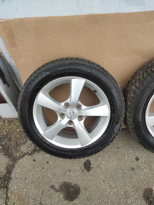 Комплект зимних колес R16 (Hakkapeliitta 8) на дисках Mazda 3, 5x114.3