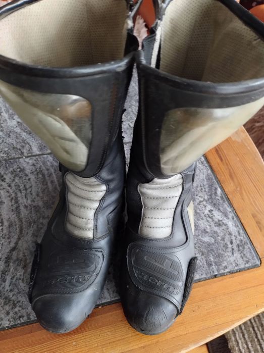 Buty męskie 44 na Motor