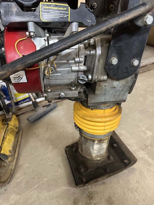 Вібронога VITALS