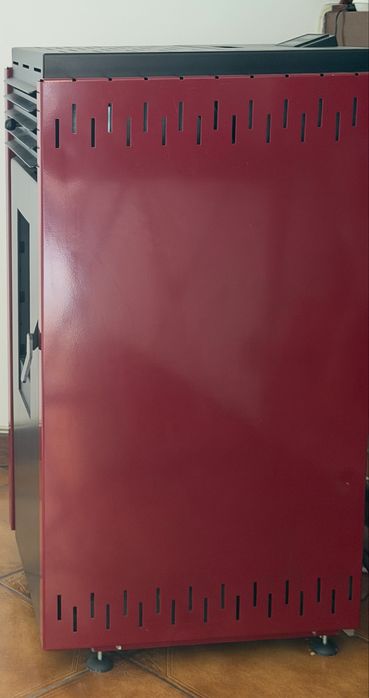 Salamandra a pellets com tubagem