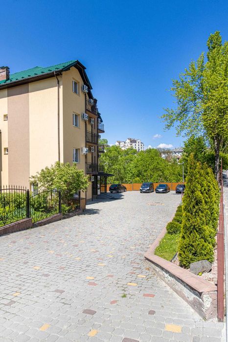 Продаж Готель/Комерція/Бізнес/м. Трускавець/Львів