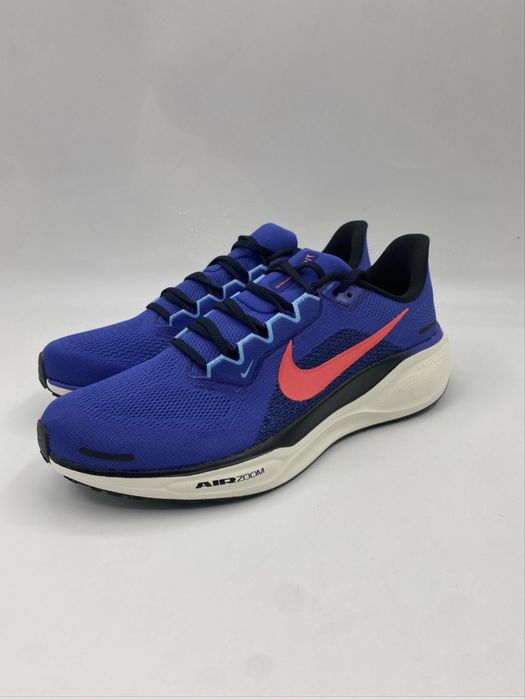 Кросівки Nike PEGASUS  оригінал -43 розмір , встілка 28 см