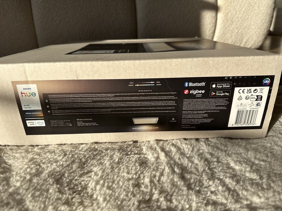 Lampa Sufitowa 30x30 TW Inteligentna Zigbee Aurelle Philips Hue