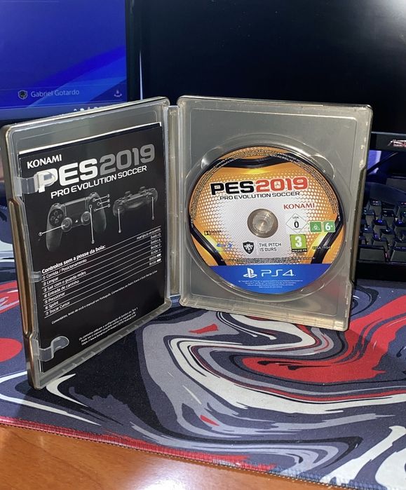 Jogo PS4 PES 2019 (David Beckham Edition)
