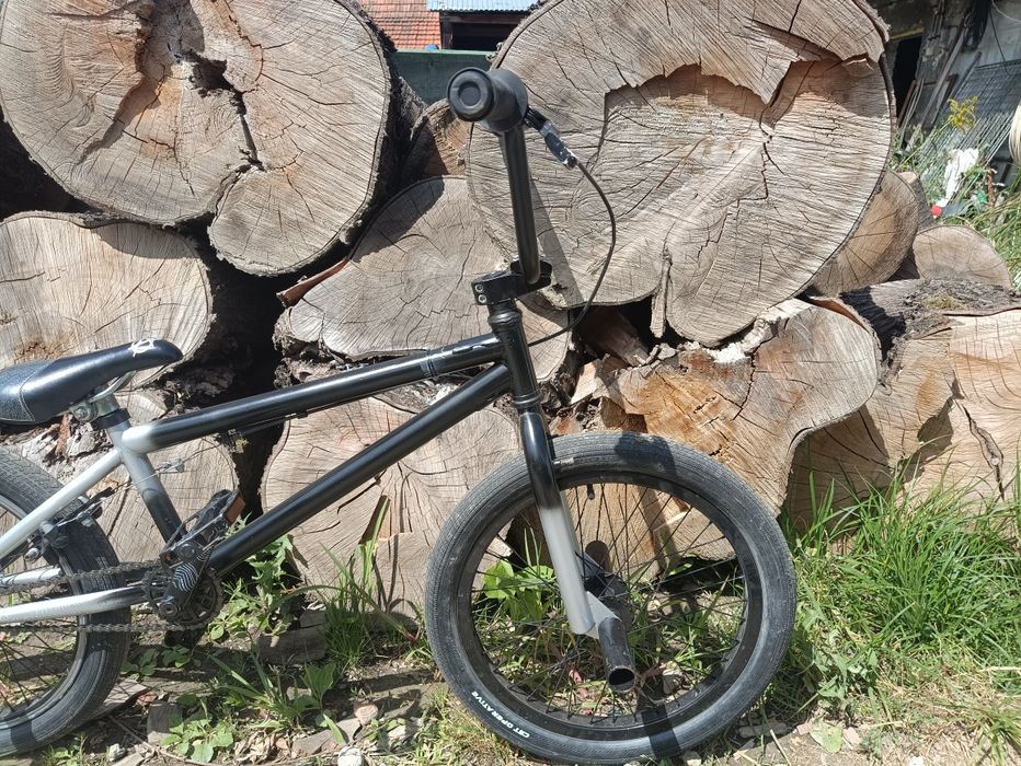 Rower BMX na sprzedaż.