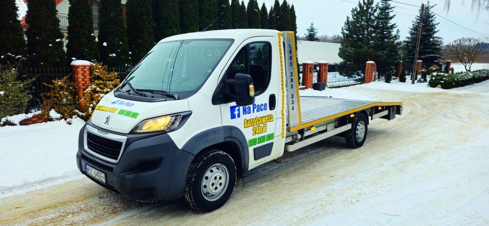 CZYNNE CAŁĄ DOBĘ /Autolaweta / Pomoc Drogowa /Auto Holowanie / Laweta