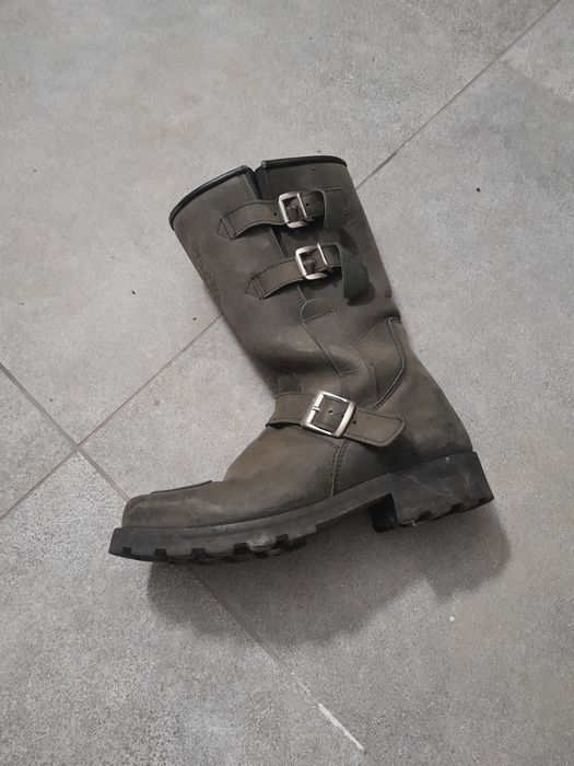 Buty skurzane męskie i kaski