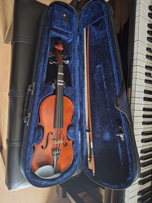 Violino 1/2 PRIMO – Afinado, com estojo, arco e resina