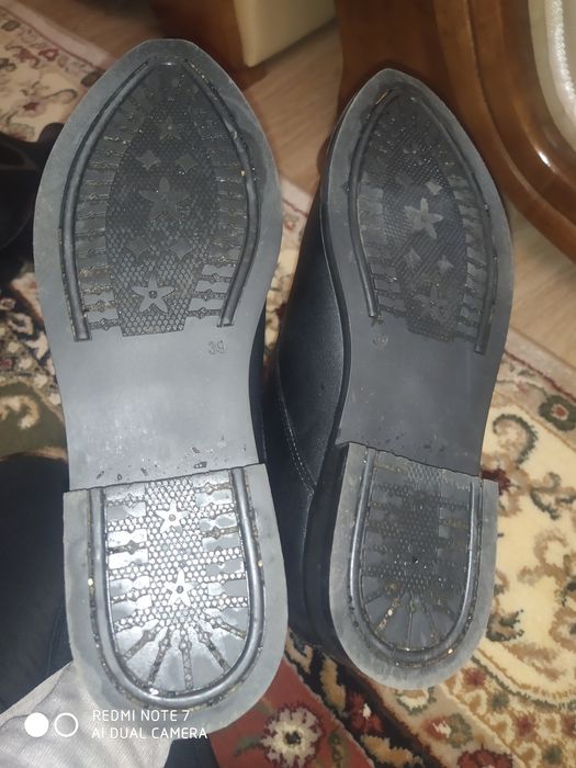 Осінні шкіряні черевики