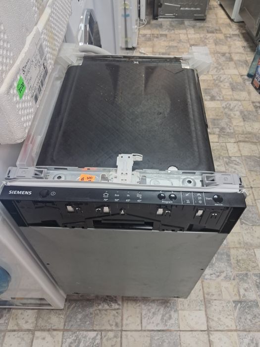 Посудомийна машина SIEMENS вузька