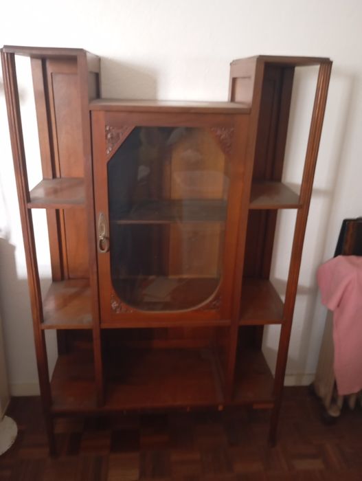 Móveis antigos de sala